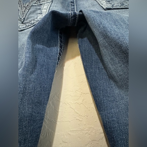 Vigoss Blue Ankle Cropped Jeans with Stretch - Picture 3 of 5